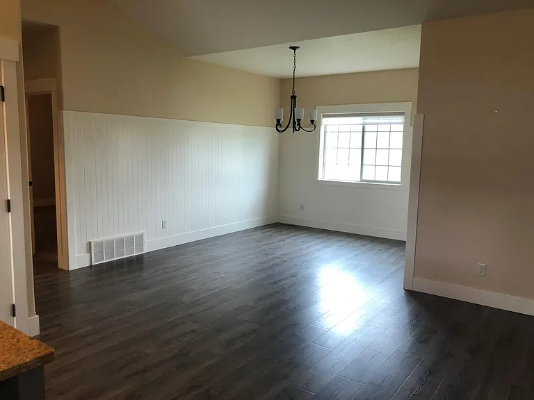 142 Taelor Rd — Photo 8