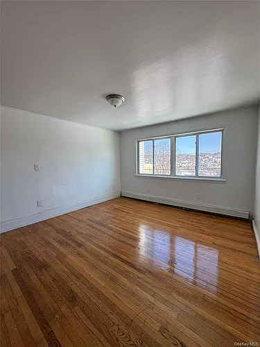221 Woodland Ave Photo 1