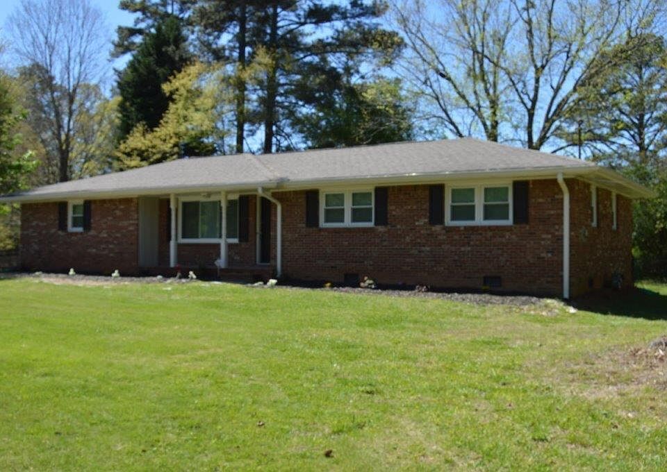1st image of 691 Rockbridge Rd SW
