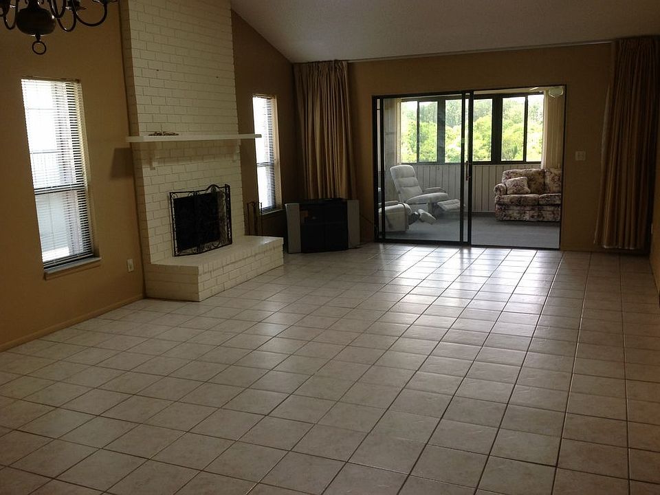 1st image of 575 Belltower Ave