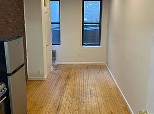 203 Chrystie St #1DC, New York, NY 10002