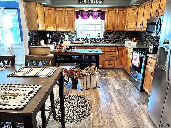 5th image of 1339 Kingston Ct