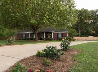 8815 Camellia Cir S, Semmes, AL 36575