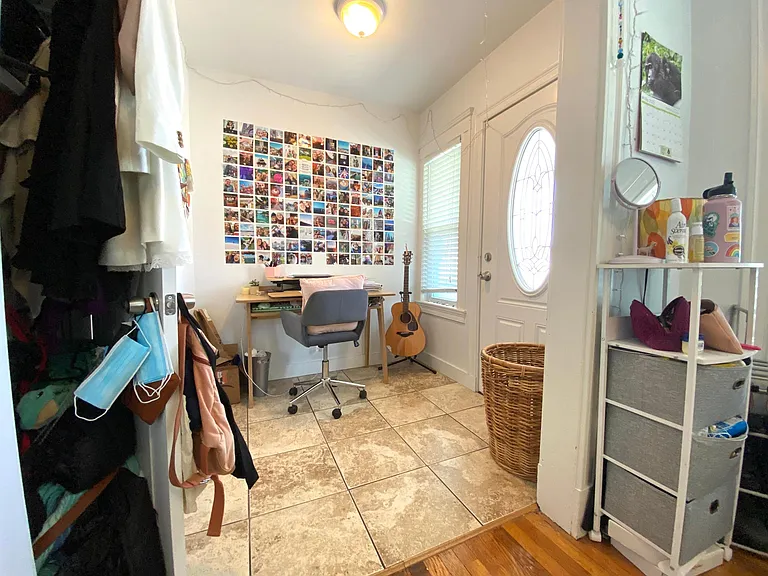 2 Vassar St #1 — Photo 7