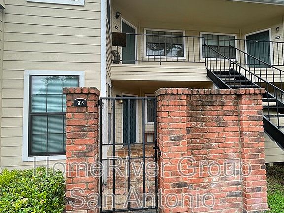 4th image of 11610 Vance Jackson Rd APT 305