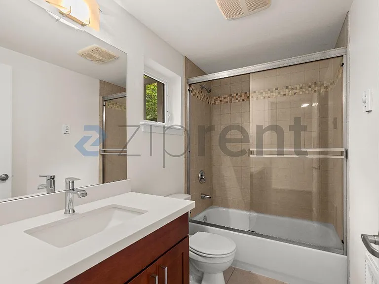 516 N 46th St #A — Photo 6