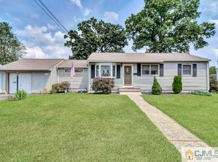 128 3rd St, Middlesex, NJ 08846