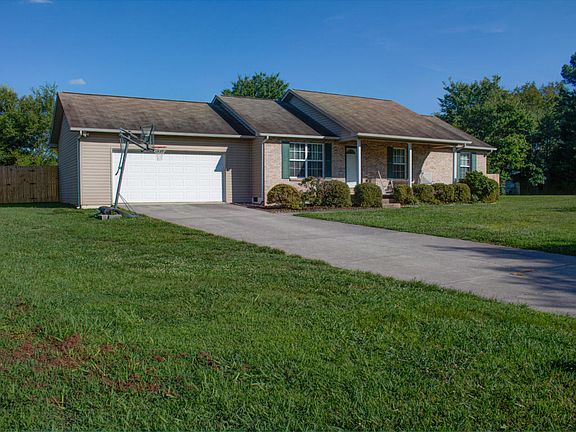 4th image of 1065 Towns View Dr