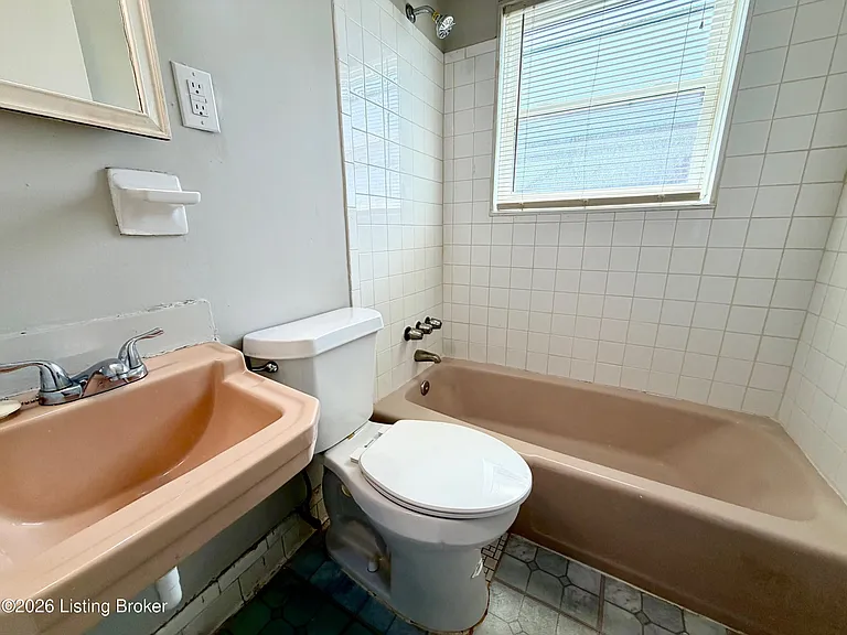 3705 Briarbridge Ln #4 — Photo 7
