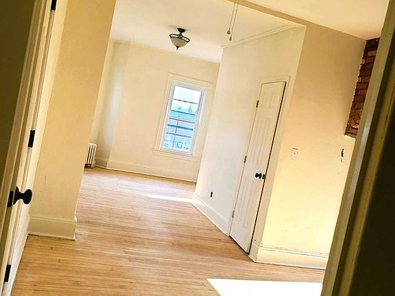 3rd image of 175 Main St Floor 2