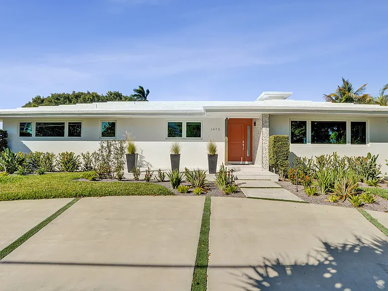 1673 Bel Air Ave — Photo 15