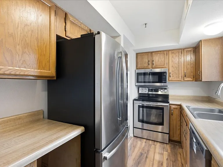 2601 W Broadway Blvd #P398 — Photo 10