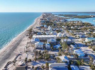 65 Beachcomber Ln #6, Englewood, FL 34223