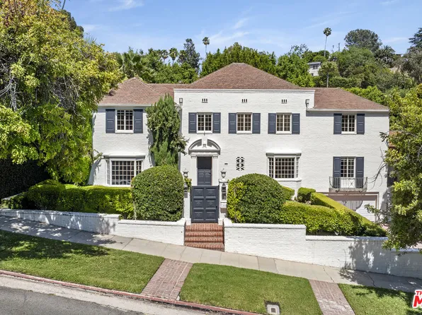 1910 Outpost Dr, Los Angeles, CA 90068
