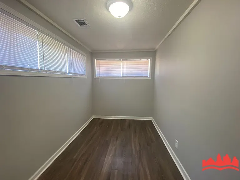 2302 Alameda Ave — Photo 11