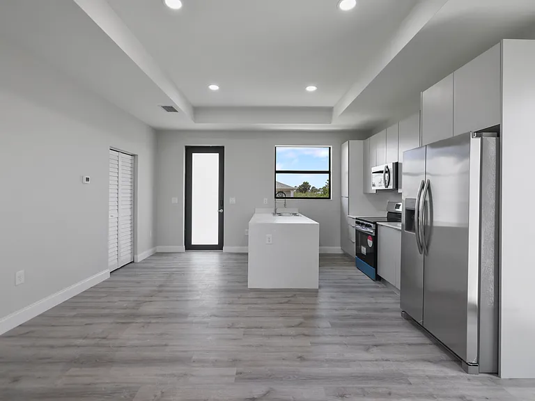 3000 66th St W — Photo 23