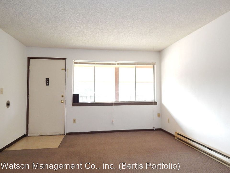 1st image of 1725 W 10th Ave #203
