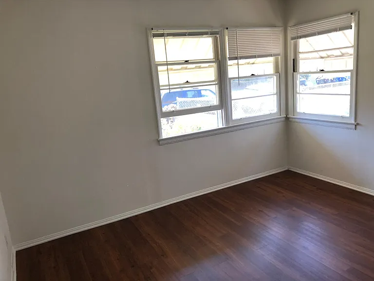 647 Brooks Ave — Photo 22