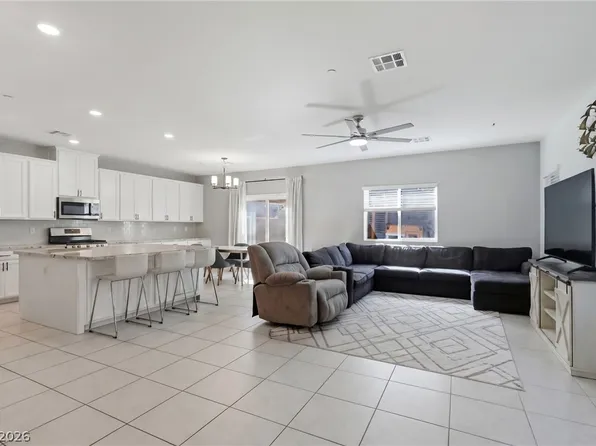 7017 Fossil Rim St, North Las Vegas, NV 89084