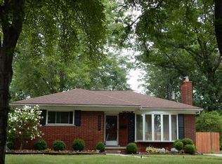 19949 Anita St, Harper Woods, MI 48225
