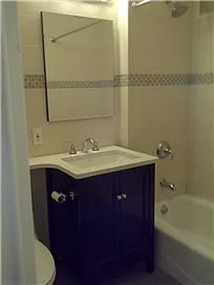 Rented by Medow Property | media 26