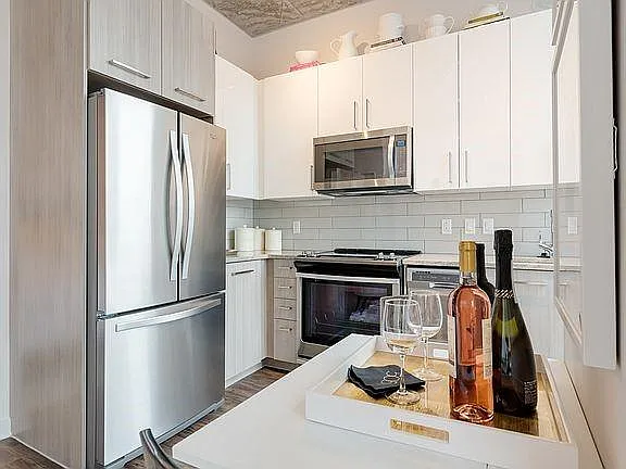 515 Church St #3701 — Photo 14