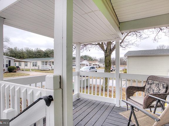 4th image of 540 Dogwood Ln