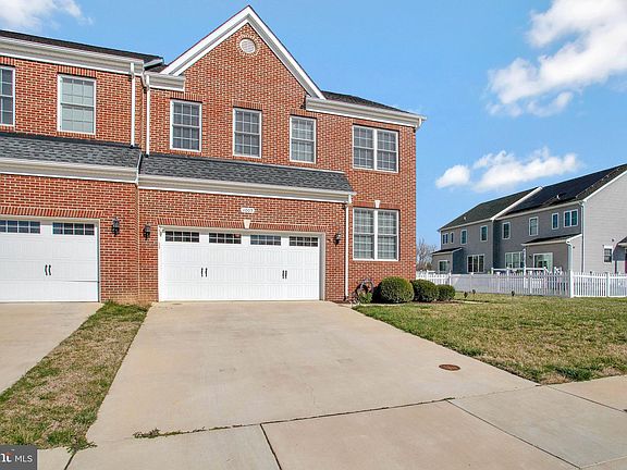 2nd image of 1005 Oats Dr