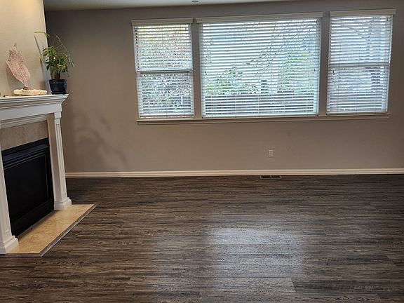 5th image of 7971 Creekside Dr