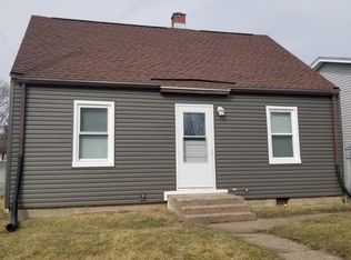 3132 Pearl Ave, Davenport, IA 52802