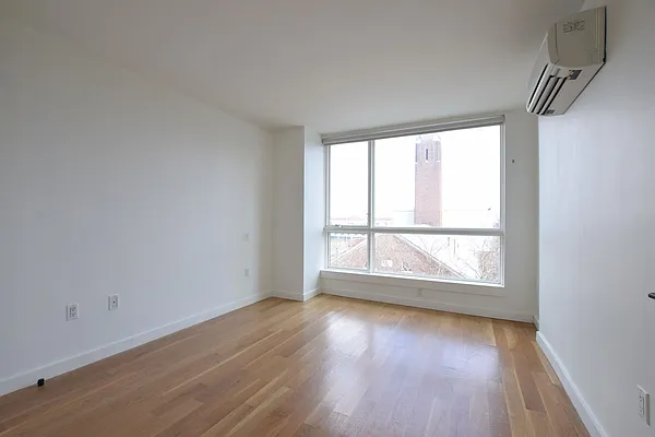 Rented by Mazel Realty USA Corp | media 27