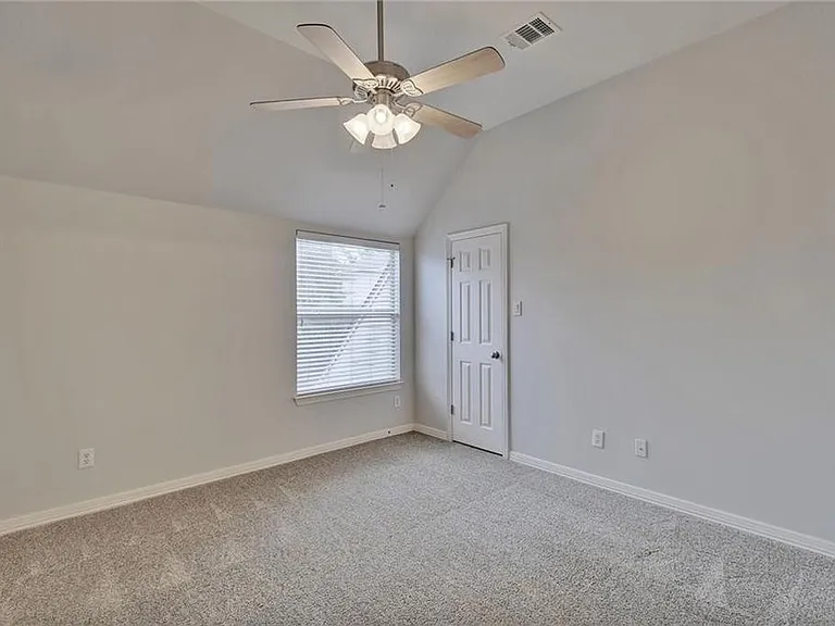 2814 Cool River Loop — Photo 33