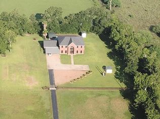 2606 Peach Ridge Rd, Brookshire, TX 77423