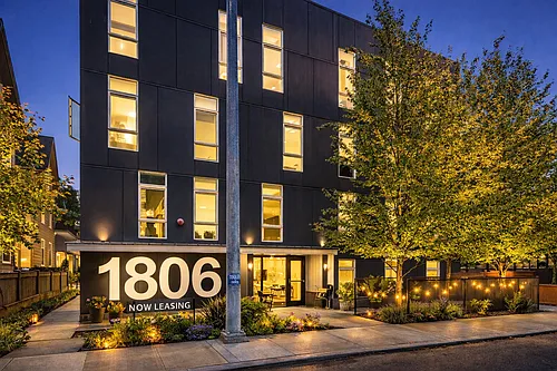 Welcome to 1806 23rd Ave Modern Living in the Heart of Seattle's Central District Photo 1