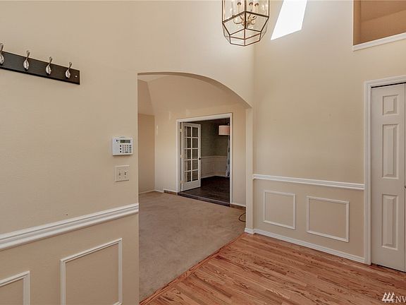 3rd image of 25618 Lake Wilderness Country Club Dr SE #C