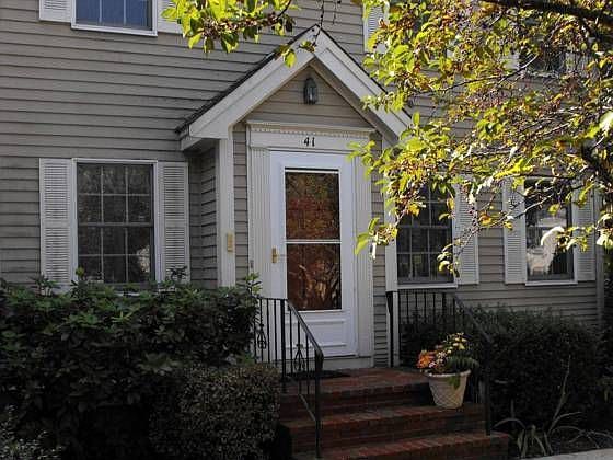 1st image of 41 Morse Ave