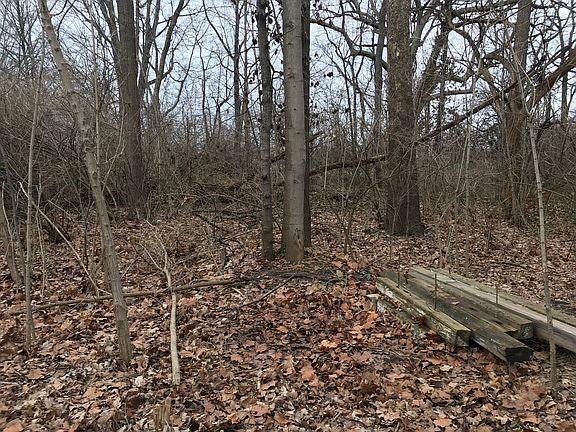 3rd image of 4529 Eastbourne Dr