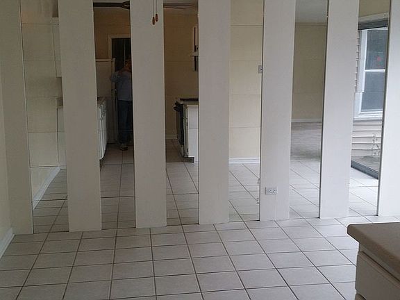 4th image of 1751 Queensbury Cir Unit 5964