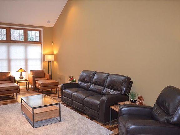 4th image of 4 Fairvale Dr