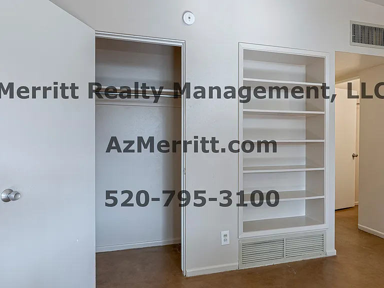 3647 E 2nd St #106 — Photo 7