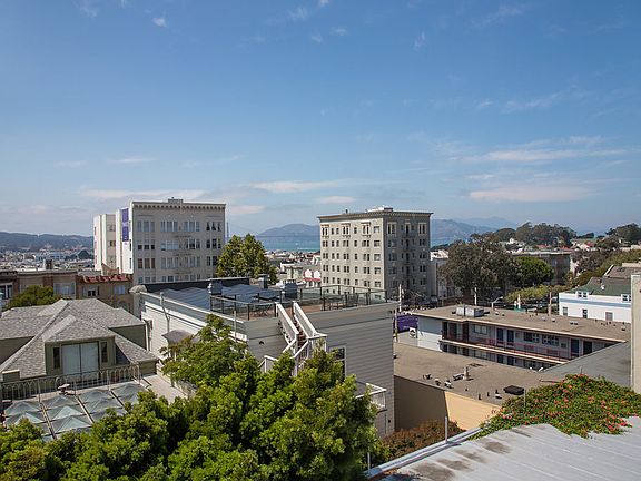3rd image of 1360 Lombard St APT 203