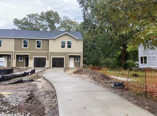 8422 Hidden Bakers Trce, North Charleston, SC 29418