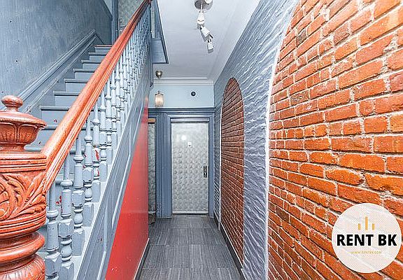 4th image of 77 Lincoln Pl #4
