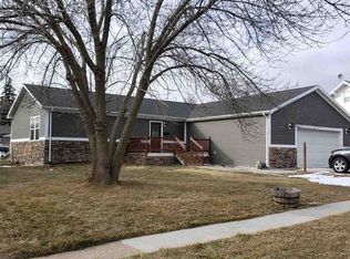 311 N 11th St, Norfolk, NE 68701