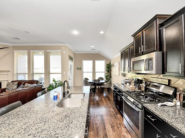 7502 Simpson Springs Ln — Photo 26