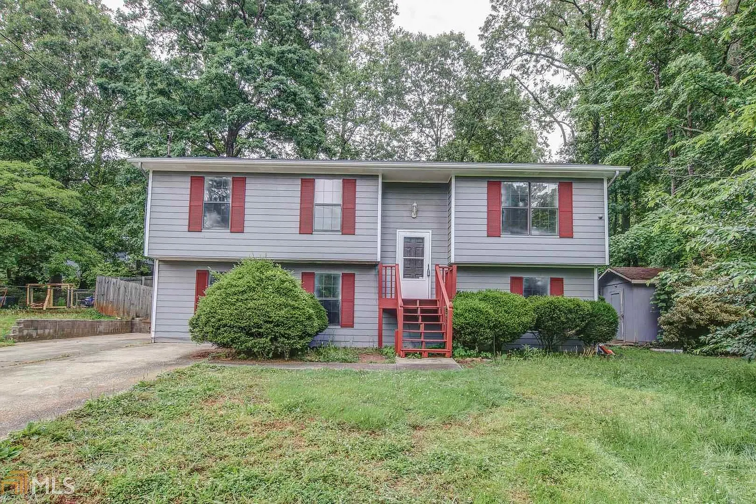 122 Neal Ave photo 1