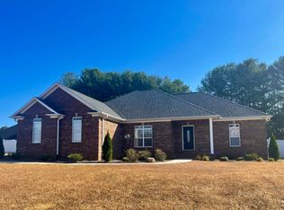 2206 Deer Run Dr SW, Cullman, AL 35057