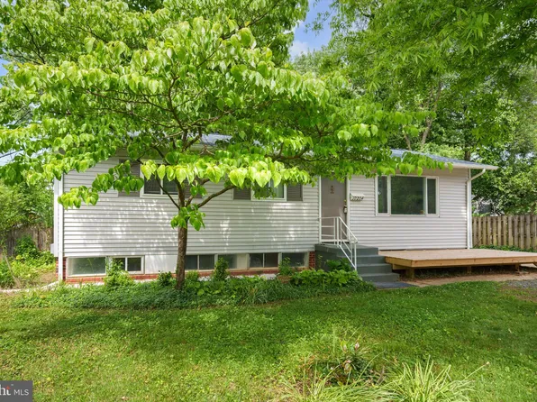 10204 Rodgers Rd, Fairfax, VA 22030