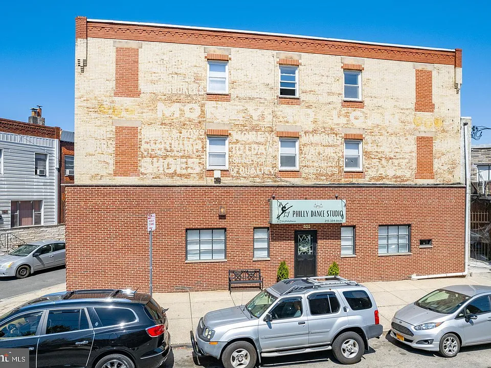 1309 W Moyamensing Ave