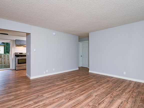 The Hideaway | Spacious Living and Dining Room